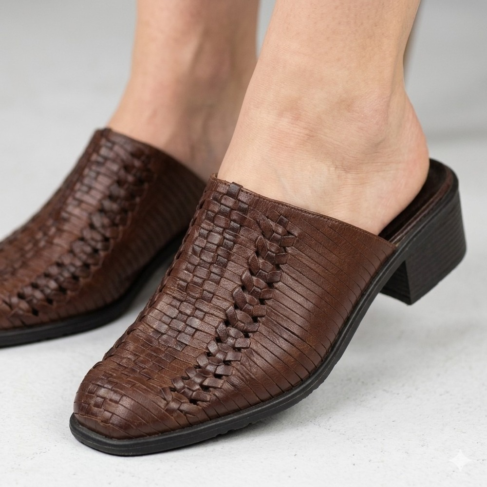 VTG The Leather Collection Woven Leather Mules Brown Made in Brazil Women's 6